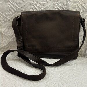 Genicci Brown Leather Crossbody / Shoulder Bag